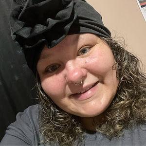 Meet your Posher, Georgia